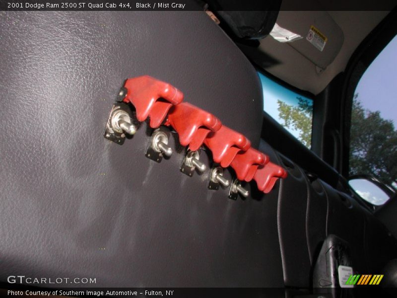Black / Mist Gray 2001 Dodge Ram 2500 ST Quad Cab 4x4