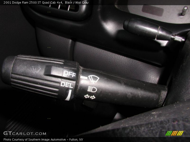 Controls of 2001 Ram 2500 ST Quad Cab 4x4