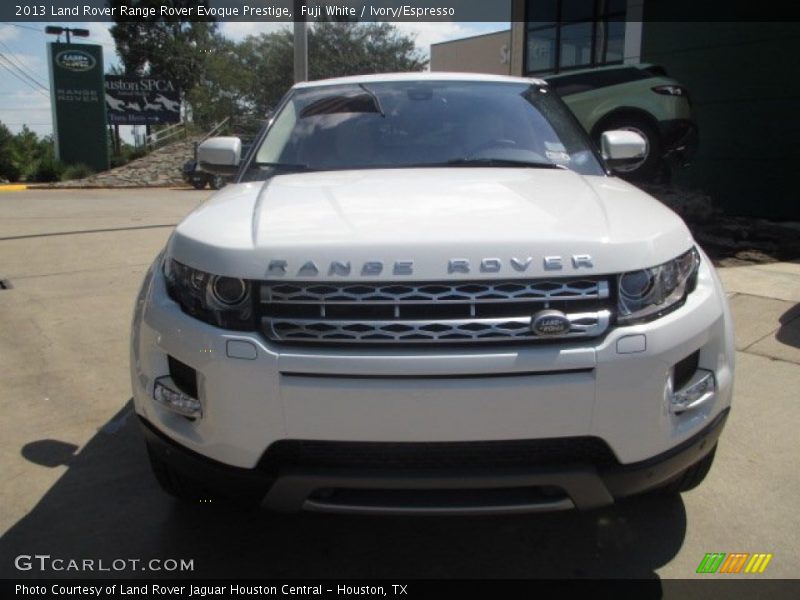 Fuji White / Ivory/Espresso 2013 Land Rover Range Rover Evoque Prestige