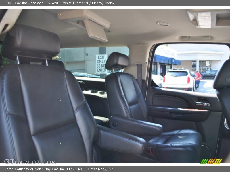 White Diamond / Ebony/Ebony 2007 Cadillac Escalade ESV AWD