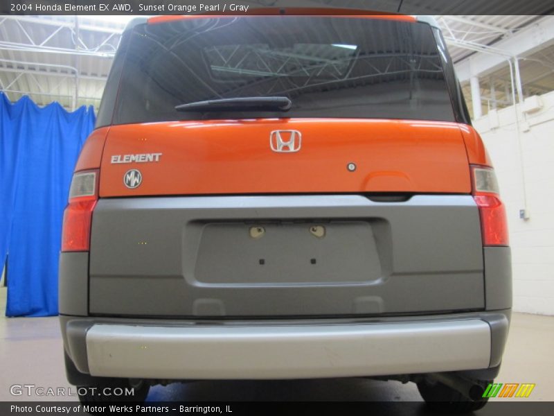 Sunset Orange Pearl / Gray 2004 Honda Element EX AWD