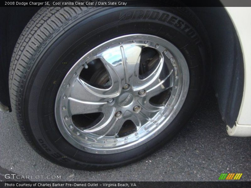 Cool Vanilla Clear Coat / Dark Slate Gray 2008 Dodge Charger SE
