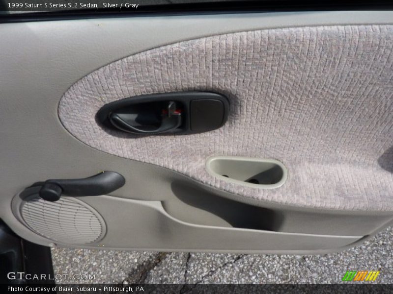 Silver / Gray 1999 Saturn S Series SL2 Sedan