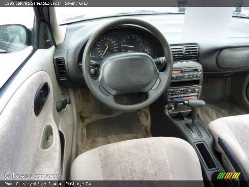 Silver / Gray 1999 Saturn S Series SL2 Sedan