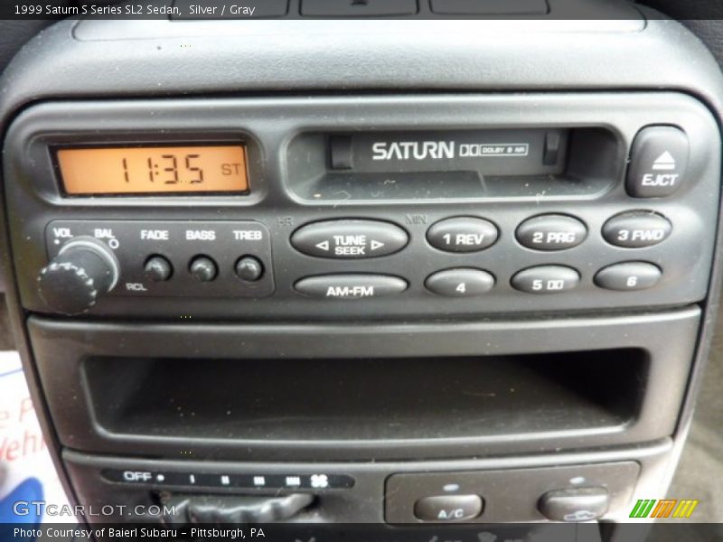 Silver / Gray 1999 Saturn S Series SL2 Sedan