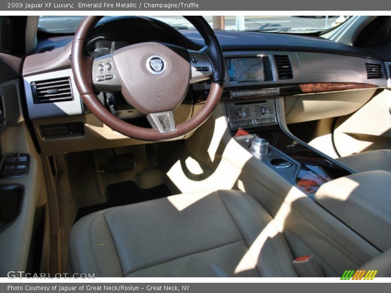 Emerald Fire Metallic / Champagne/Truffle 2009 Jaguar XF Luxury