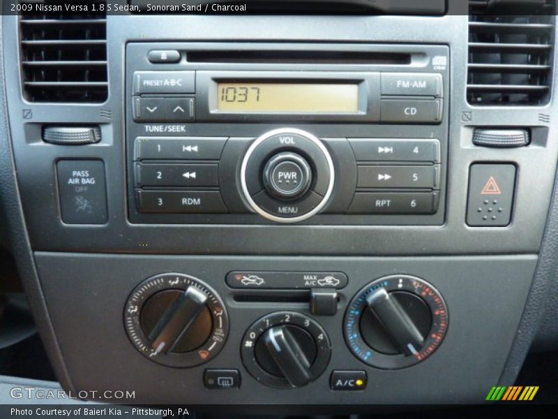 Sonoran Sand / Charcoal 2009 Nissan Versa 1.8 S Sedan