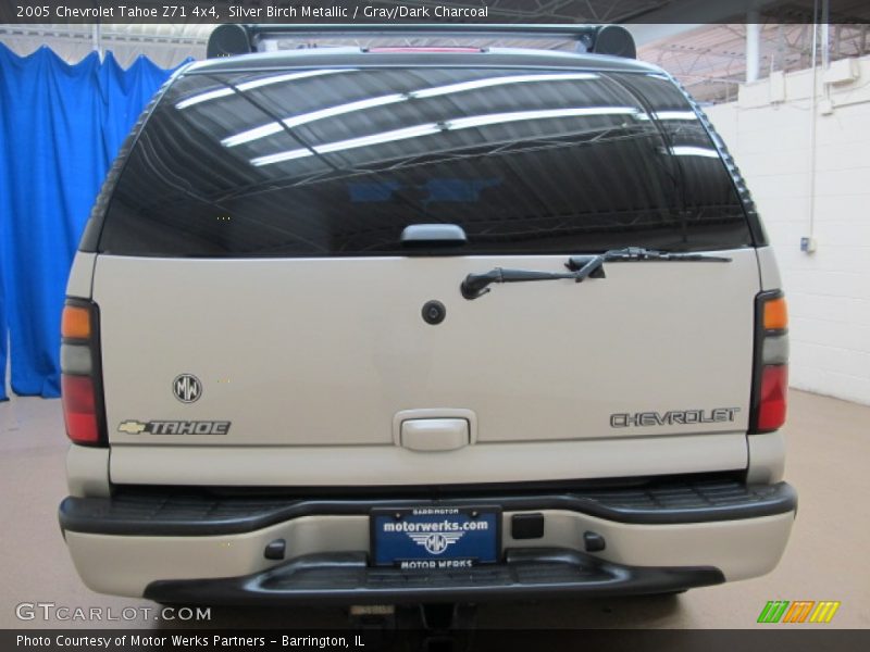 Silver Birch Metallic / Gray/Dark Charcoal 2005 Chevrolet Tahoe Z71 4x4