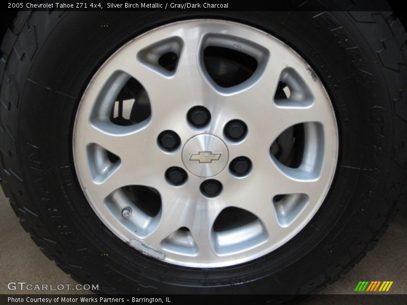 Silver Birch Metallic / Gray/Dark Charcoal 2005 Chevrolet Tahoe Z71 4x4