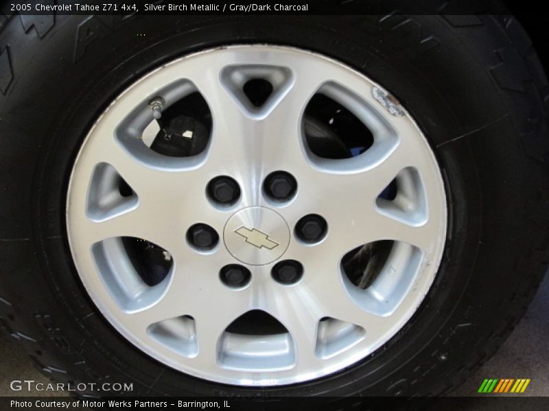 Silver Birch Metallic / Gray/Dark Charcoal 2005 Chevrolet Tahoe Z71 4x4