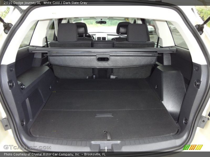 White Gold / Dark Slate Gray 2010 Dodge Journey SE