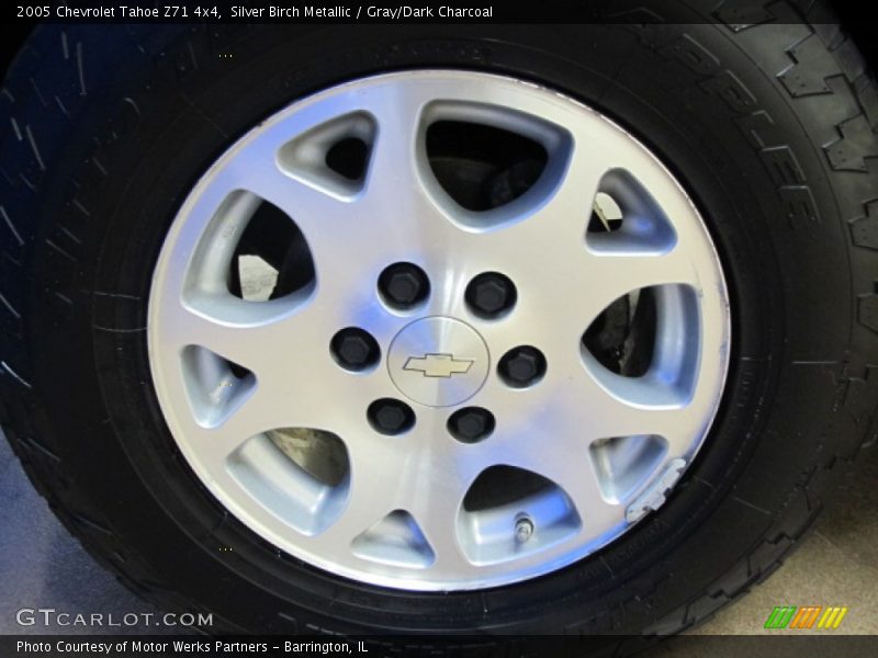 Silver Birch Metallic / Gray/Dark Charcoal 2005 Chevrolet Tahoe Z71 4x4