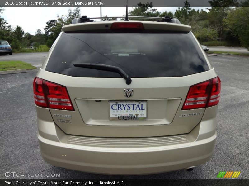 White Gold / Dark Slate Gray 2010 Dodge Journey SE