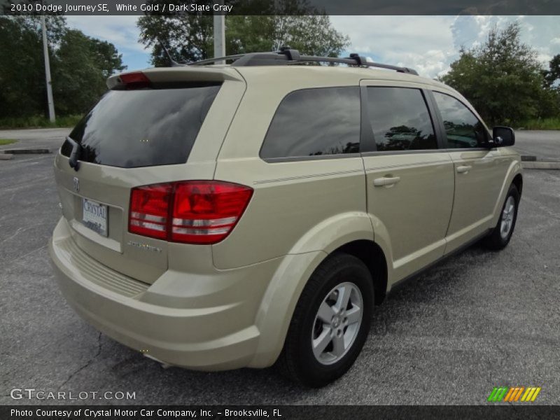 White Gold / Dark Slate Gray 2010 Dodge Journey SE