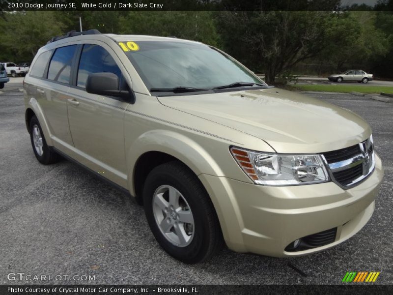 White Gold / Dark Slate Gray 2010 Dodge Journey SE