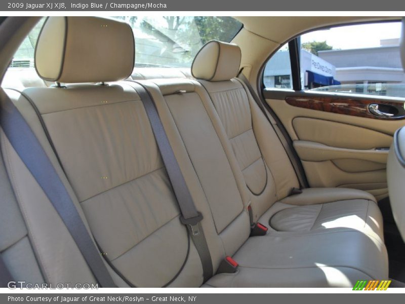 Indigo Blue / Champagne/Mocha 2009 Jaguar XJ XJ8