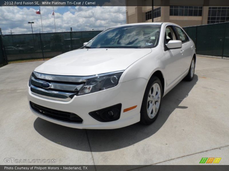 White Platinum Tri-Coat / Camel 2012 Ford Fusion SE
