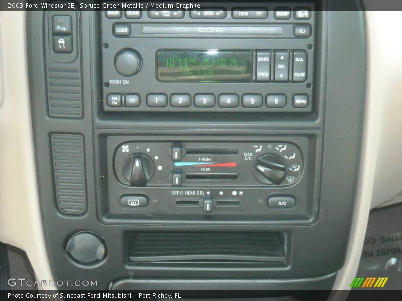 Spruce Green Metallic / Medium Graphite 2003 Ford Windstar SE