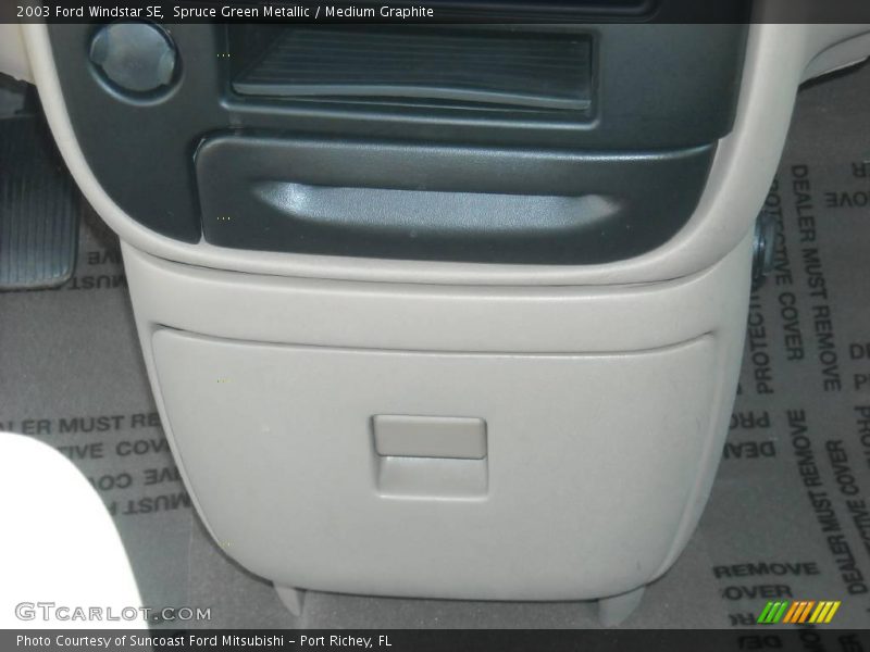 Spruce Green Metallic / Medium Graphite 2003 Ford Windstar SE