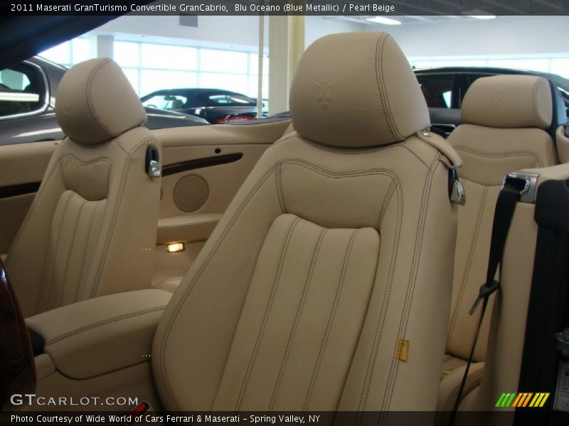 Blu Oceano (Blue Metallic) / Pearl Beige 2011 Maserati GranTurismo Convertible GranCabrio