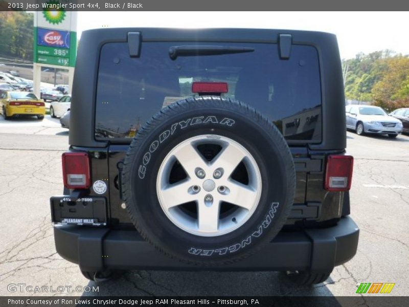 Black / Black 2013 Jeep Wrangler Sport 4x4