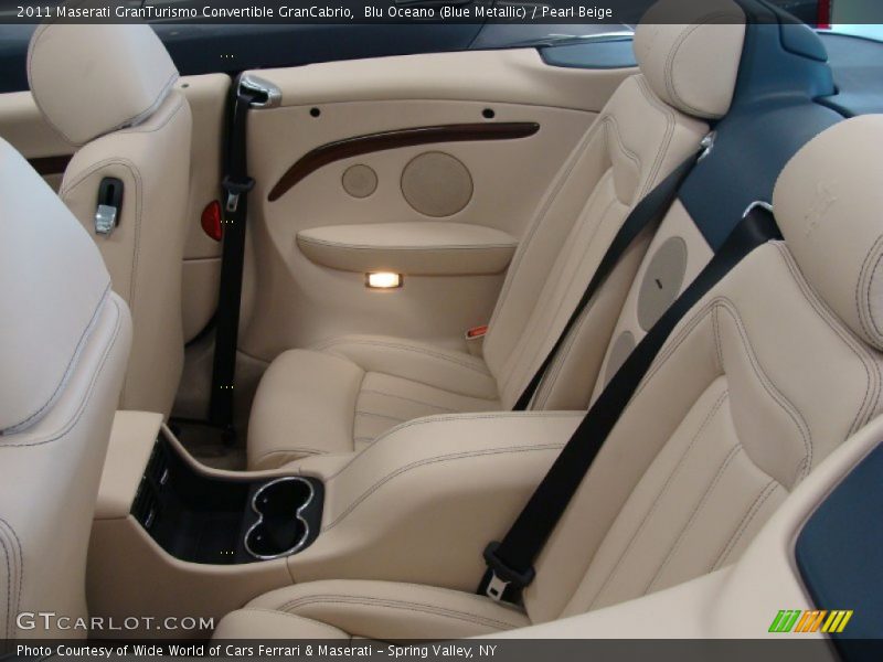 Blu Oceano (Blue Metallic) / Pearl Beige 2011 Maserati GranTurismo Convertible GranCabrio