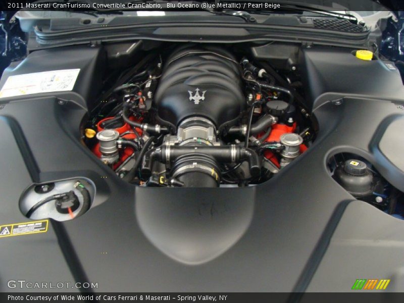 Blu Oceano (Blue Metallic) / Pearl Beige 2011 Maserati GranTurismo Convertible GranCabrio