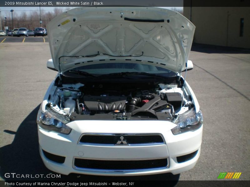 Wicked White Satin / Black 2009 Mitsubishi Lancer ES