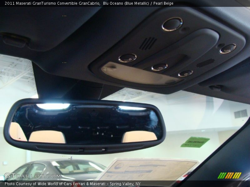 Blu Oceano (Blue Metallic) / Pearl Beige 2011 Maserati GranTurismo Convertible GranCabrio