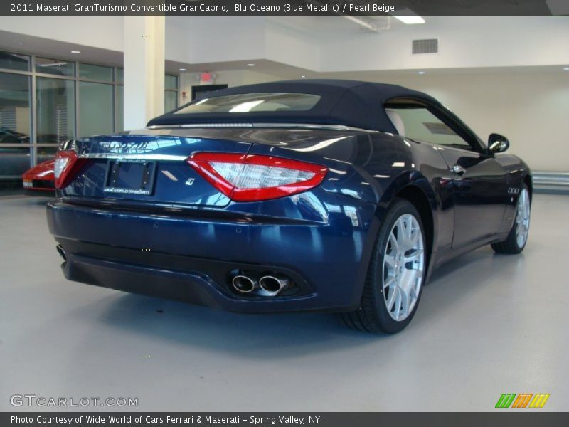 Blu Oceano (Blue Metallic) / Pearl Beige 2011 Maserati GranTurismo Convertible GranCabrio