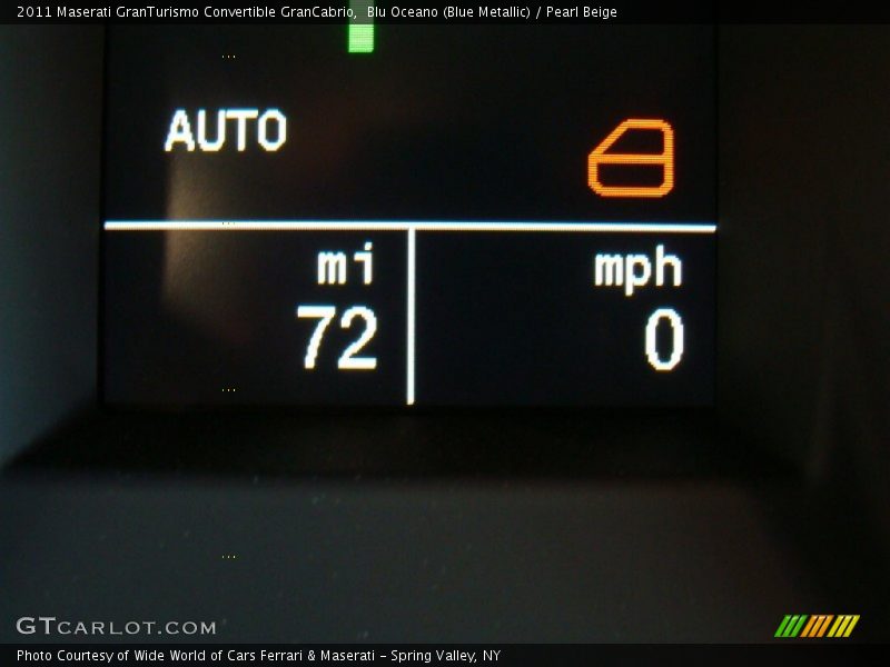 Blu Oceano (Blue Metallic) / Pearl Beige 2011 Maserati GranTurismo Convertible GranCabrio