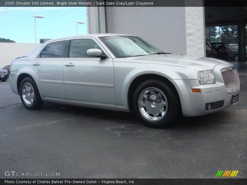 Bright Silver Metallic / Dark Slate Gray/Light Graystone 2005 Chrysler 300 Limited