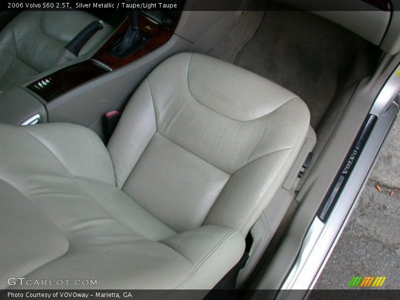 Silver Metallic / Taupe/Light Taupe 2006 Volvo S60 2.5T