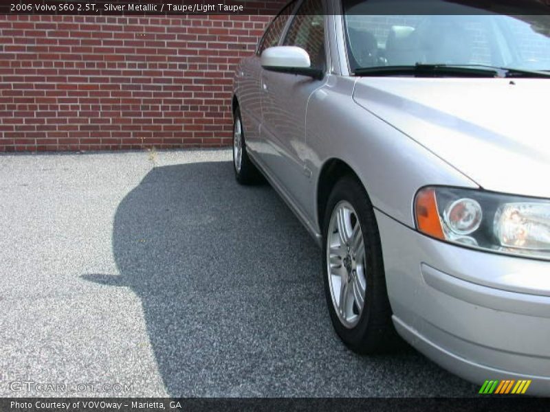 Silver Metallic / Taupe/Light Taupe 2006 Volvo S60 2.5T