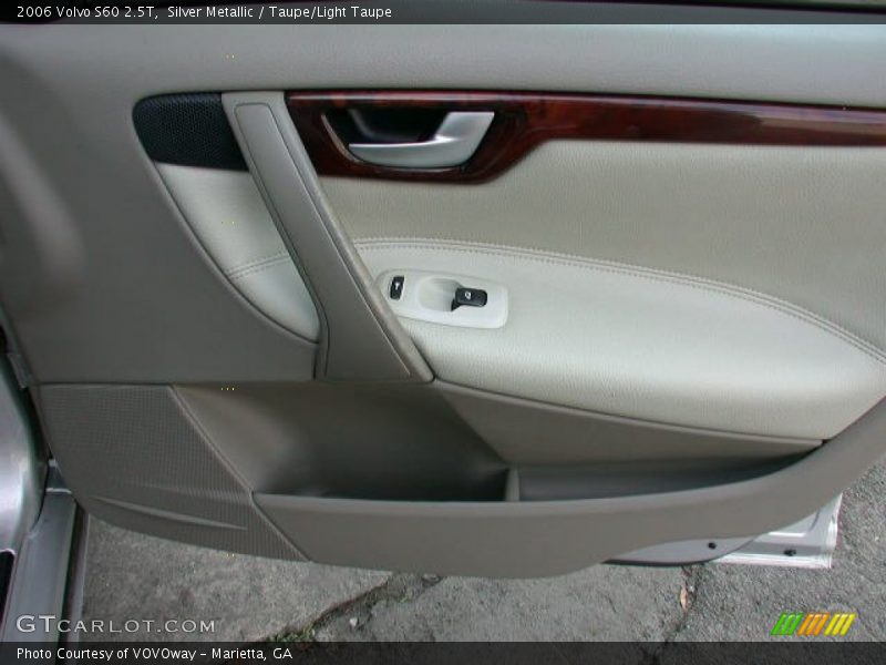 Silver Metallic / Taupe/Light Taupe 2006 Volvo S60 2.5T