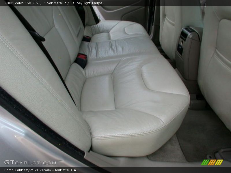 Silver Metallic / Taupe/Light Taupe 2006 Volvo S60 2.5T