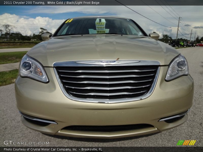 White Gold / Black/Light Frost Beige 2011 Chrysler 200 Touring