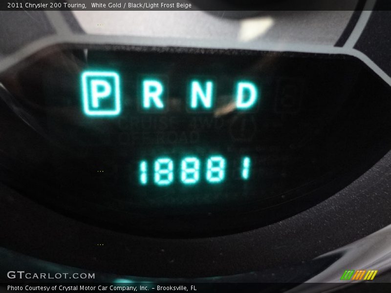 White Gold / Black/Light Frost Beige 2011 Chrysler 200 Touring