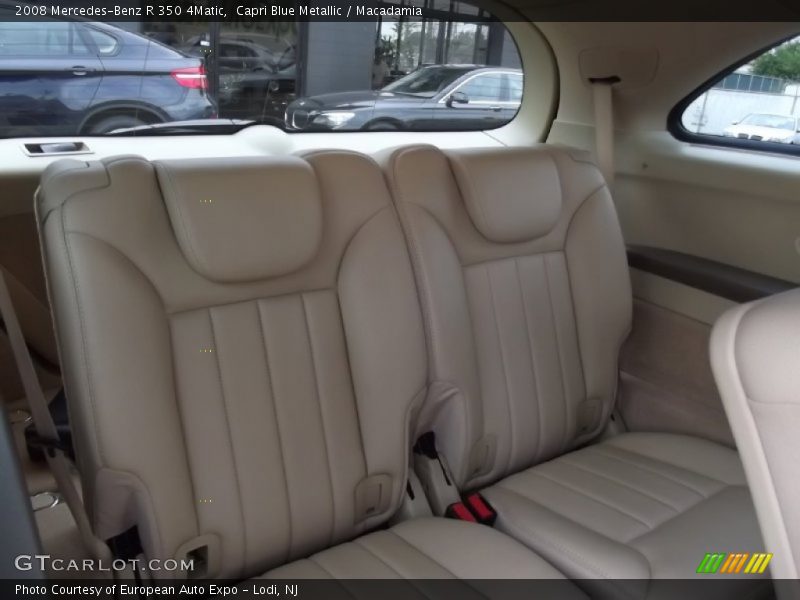 Capri Blue Metallic / Macadamia 2008 Mercedes-Benz R 350 4Matic