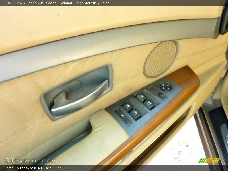 Kalahari Beige Metallic / Beige III 2002 BMW 7 Series 745i Sedan