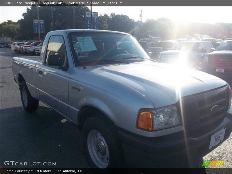 Silver Metallic / Medium Dark Flint 2005 Ford Ranger XL Regular Cab