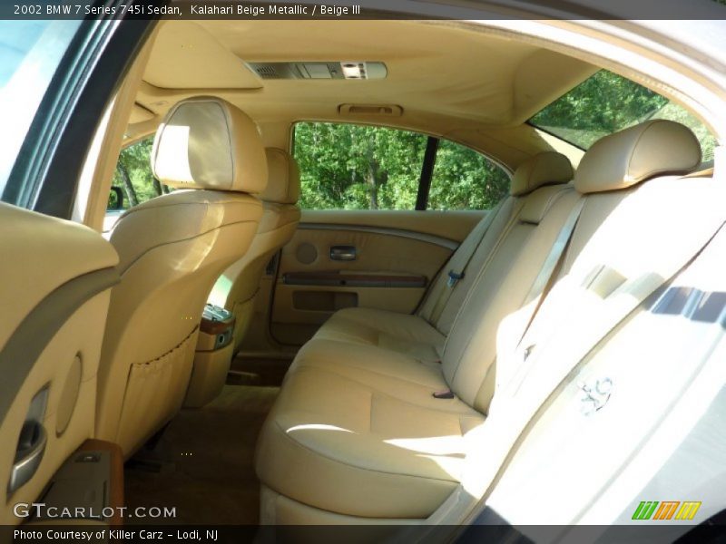Kalahari Beige Metallic / Beige III 2002 BMW 7 Series 745i Sedan