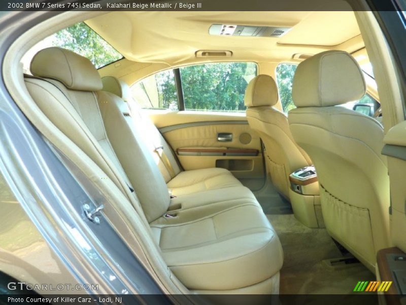 Kalahari Beige Metallic / Beige III 2002 BMW 7 Series 745i Sedan