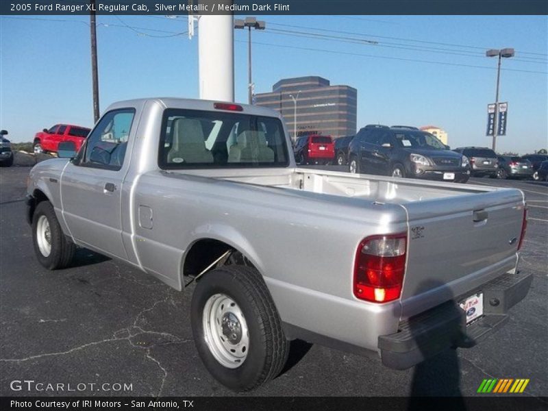 Silver Metallic / Medium Dark Flint 2005 Ford Ranger XL Regular Cab
