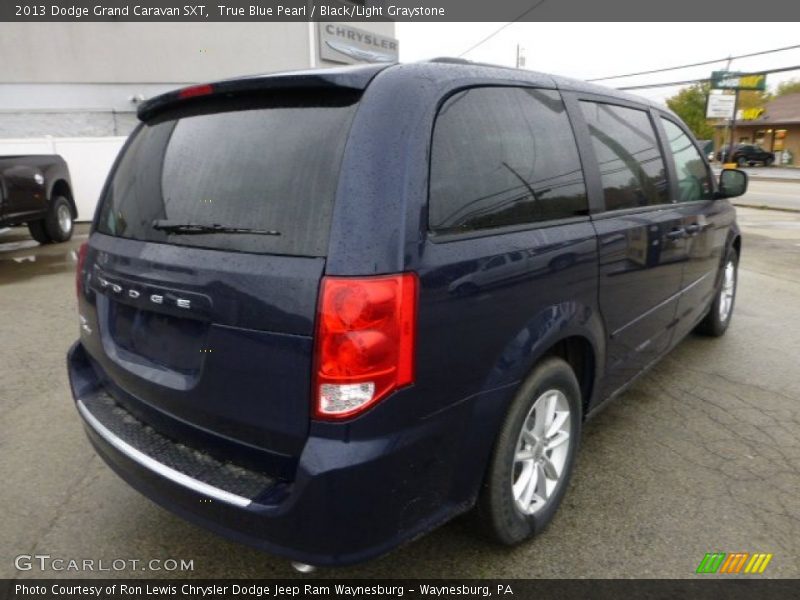 True Blue Pearl / Black/Light Graystone 2013 Dodge Grand Caravan SXT