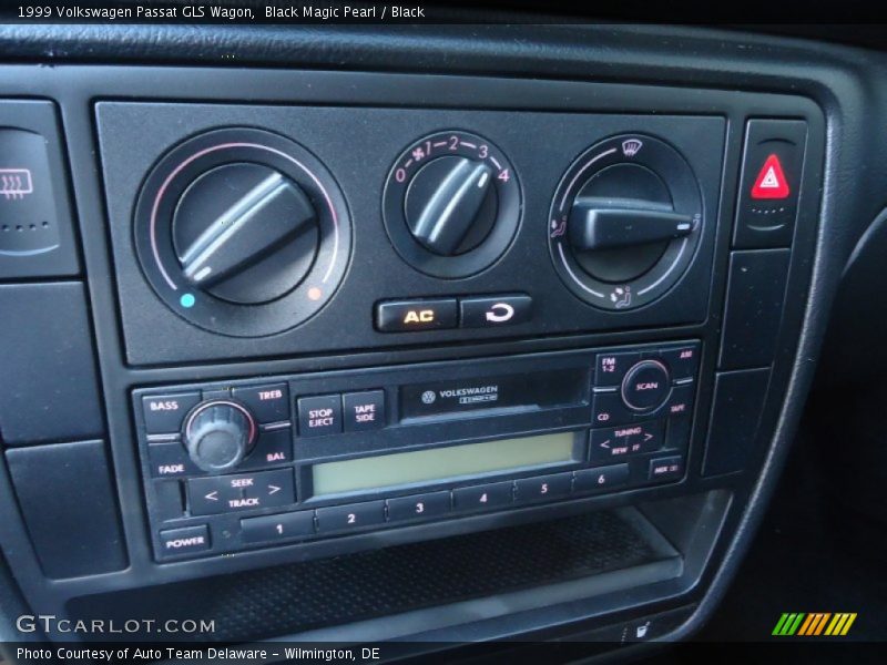 Controls of 1999 Passat GLS Wagon