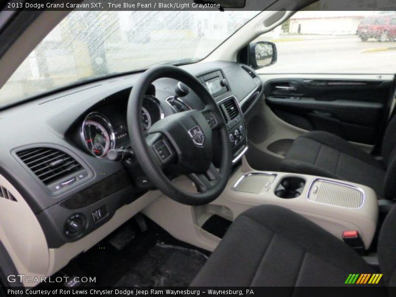 True Blue Pearl / Black/Light Graystone 2013 Dodge Grand Caravan SXT