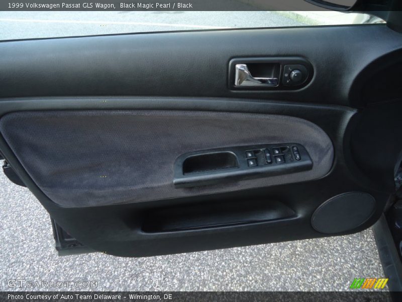 Door Panel of 1999 Passat GLS Wagon