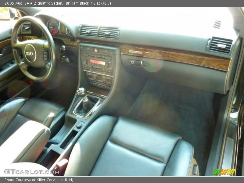 Brilliant Black / Black/Blue 2005 Audi S4 4.2 quattro Sedan