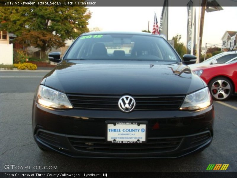 Black / Titan Black 2012 Volkswagen Jetta SE Sedan